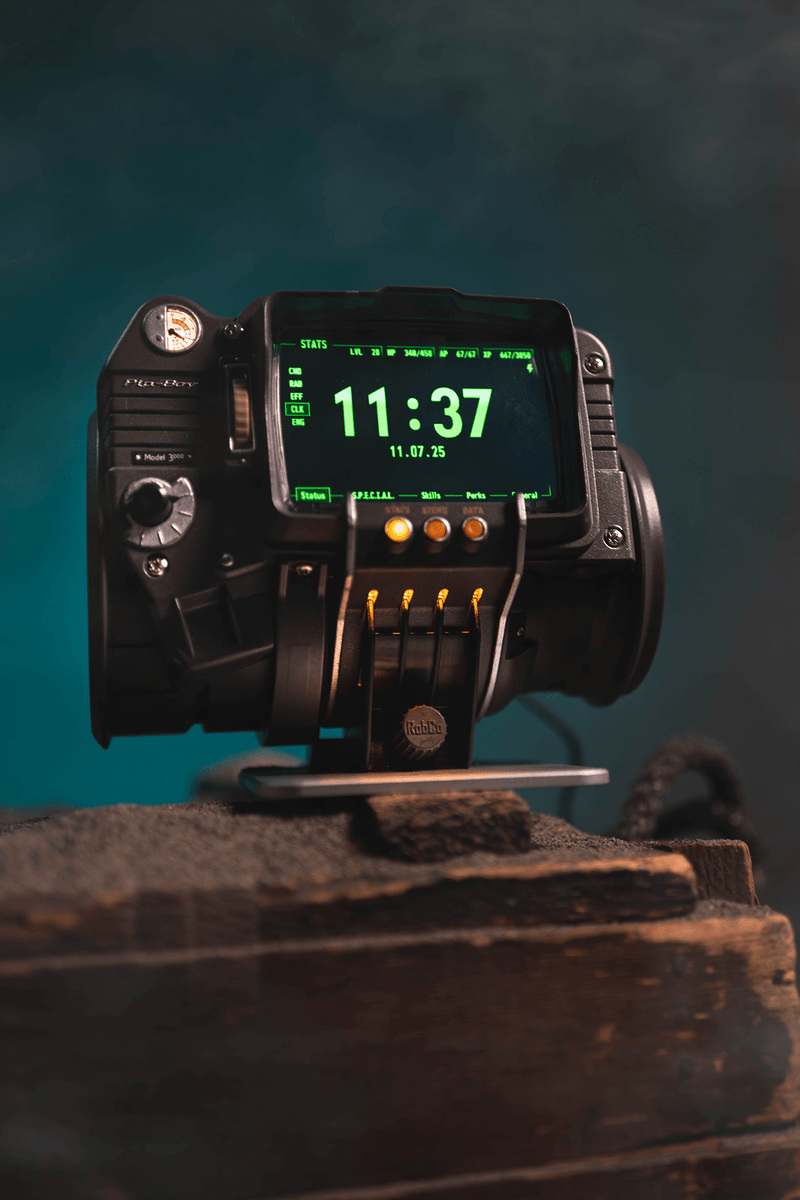 Fallout Pip-Boy 3000 Buying Guide: Wand Company vs Bethesda Gear - PropBuilds