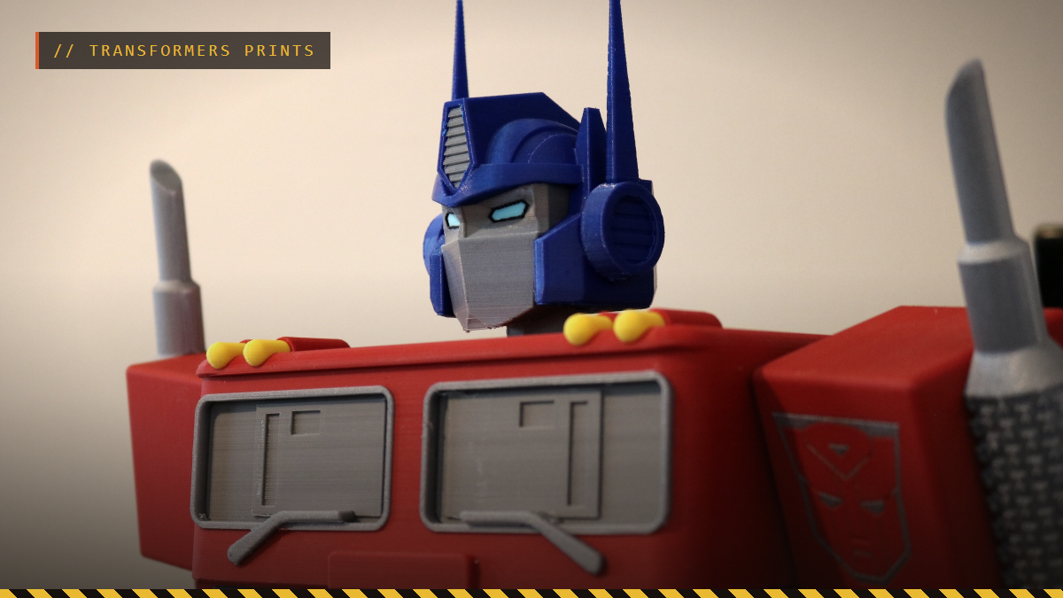 A large multi-material 3D printed G1 Optimus Prime, by ChelsCCT